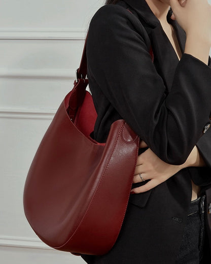 Sleek Minimalist Women's Genuine Leather Shoulder Bag