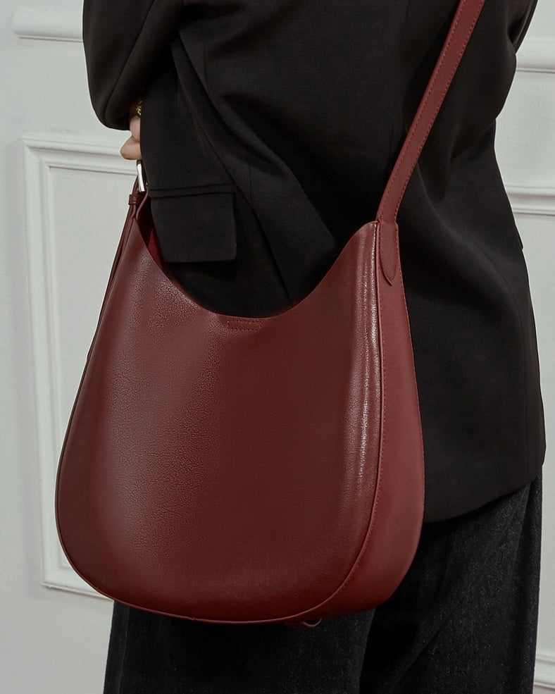 Sleek Minimalist Women's Genuine Leather Shoulder Bag